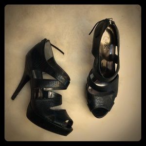 Carlos Santana Heels